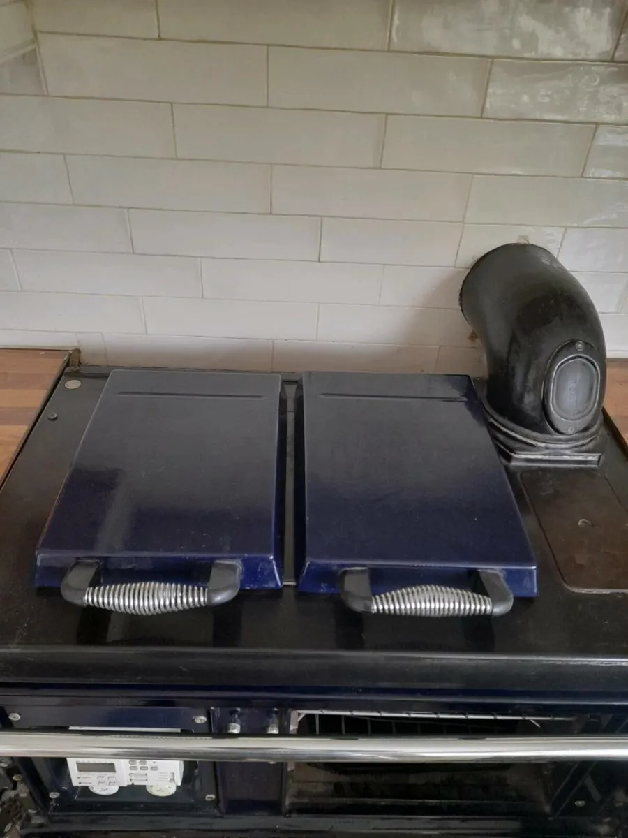 Stanley oil fired twin burner cooker - Image 3