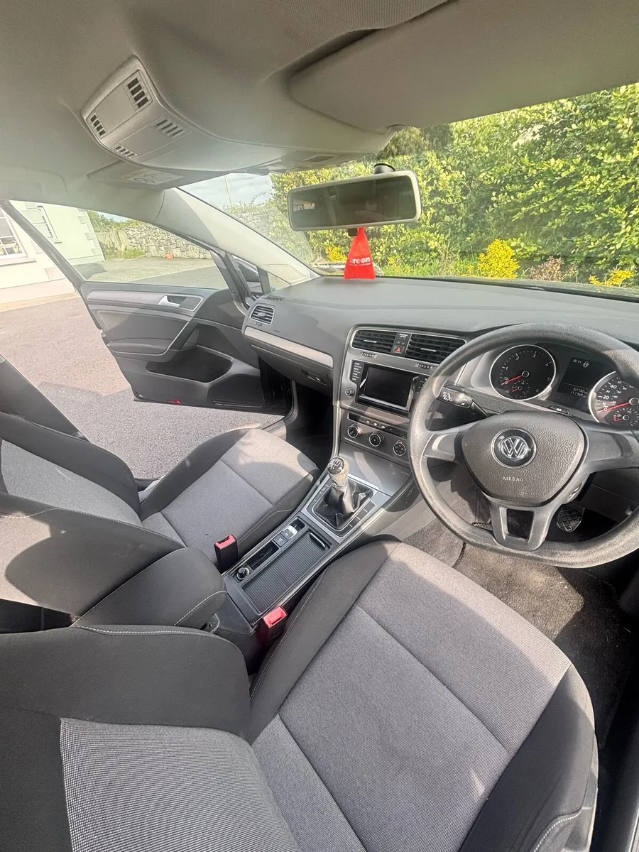 142 Volkswagen Golf 1.6 TDI - Image 3