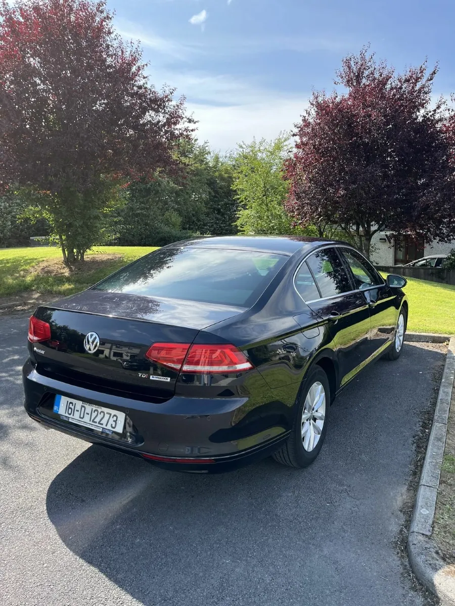 Volkswagen Passat 2016 1.6l - Image 1
