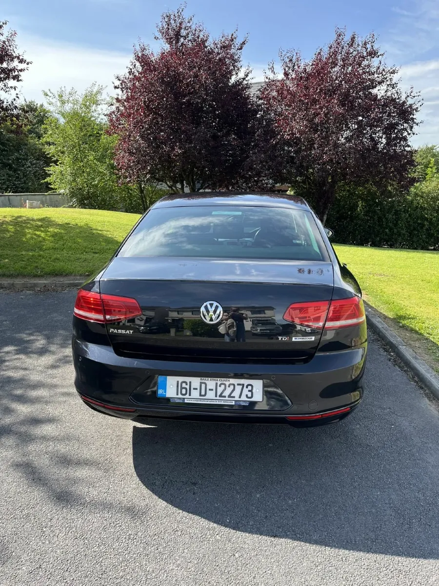 Volkswagen Passat 2016 1.6l - Image 4