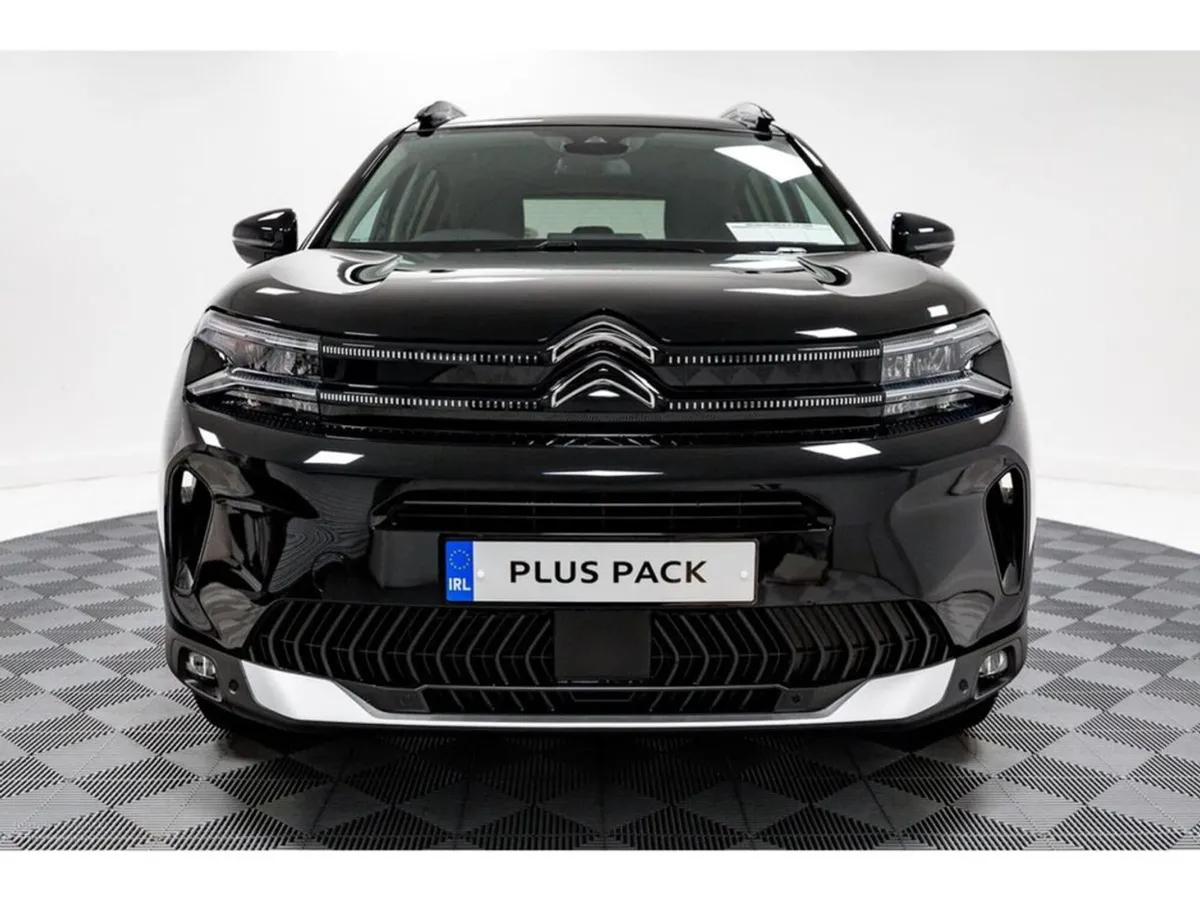 Citroen C5 Aircross Plus Pack 1.5 Diesel Auto 130 - Image 2