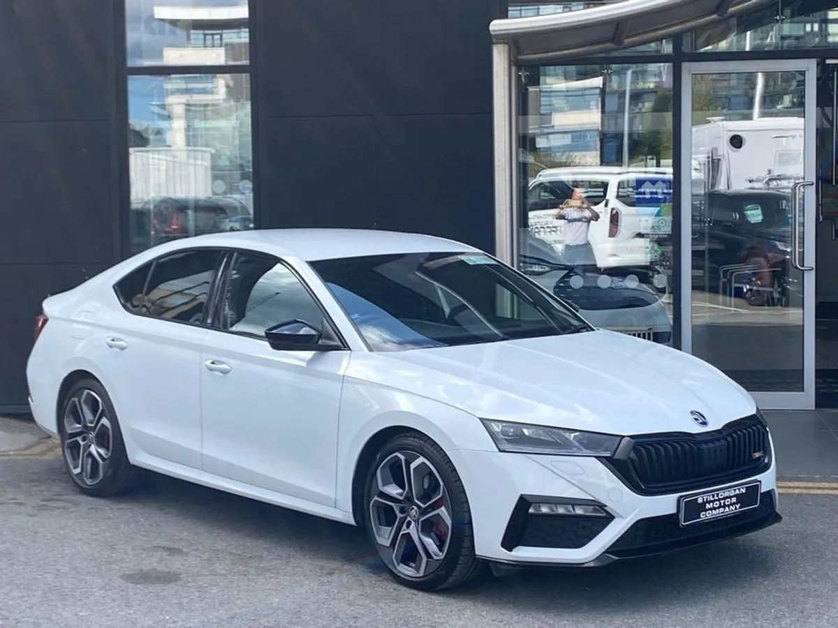 Skoda Octavia VRS 2.0 TDi DSG Auto 200bhp - Image 1