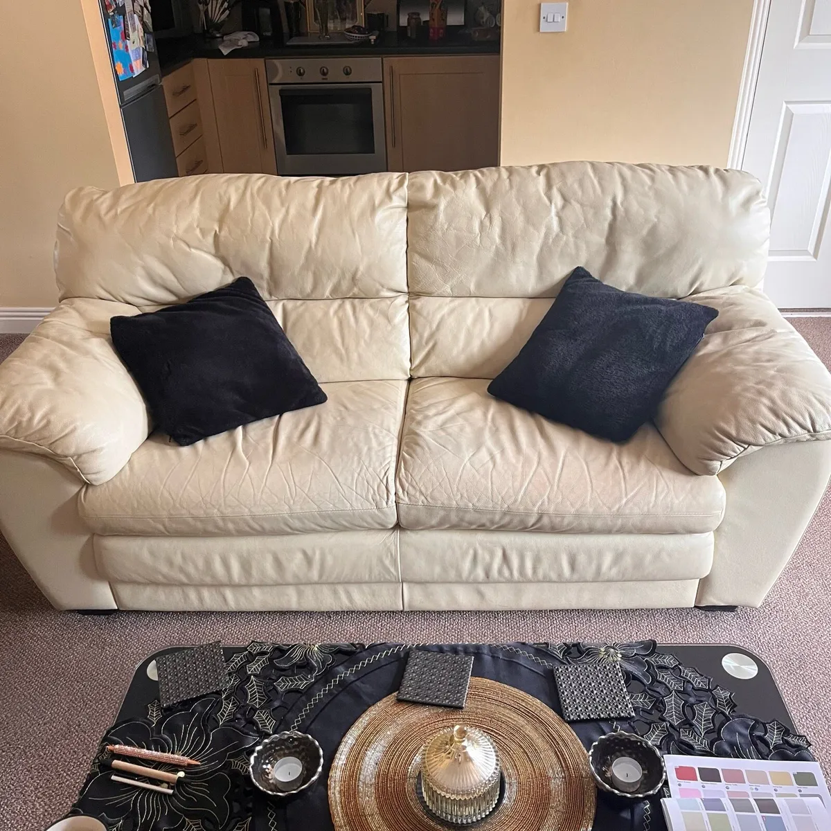 3 & 2 seater cream leather couch - Image 3