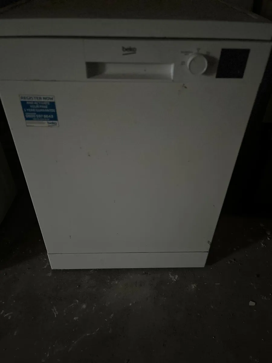 Dishwasher - Image 2