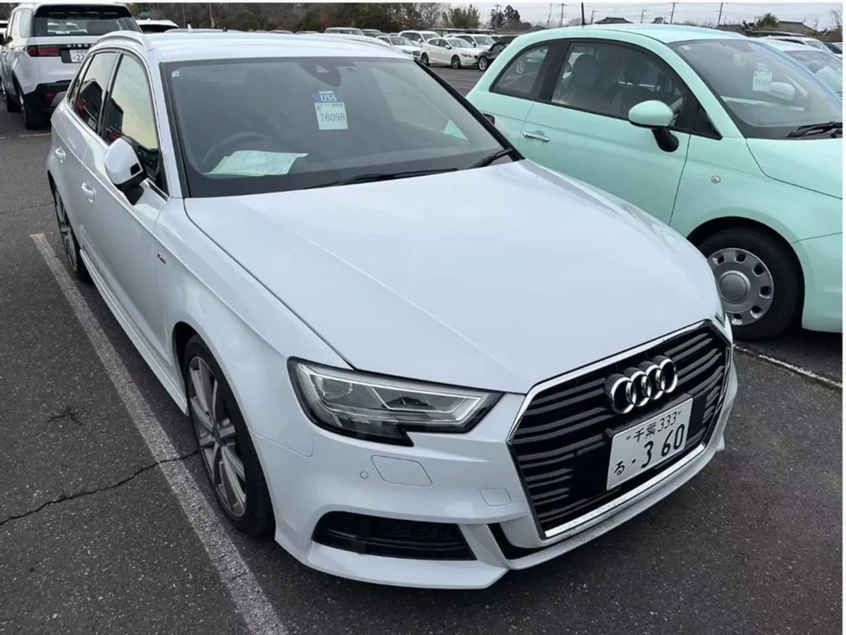 Audi A3 1.4 Tfsi  S-line Auto // Immaculate