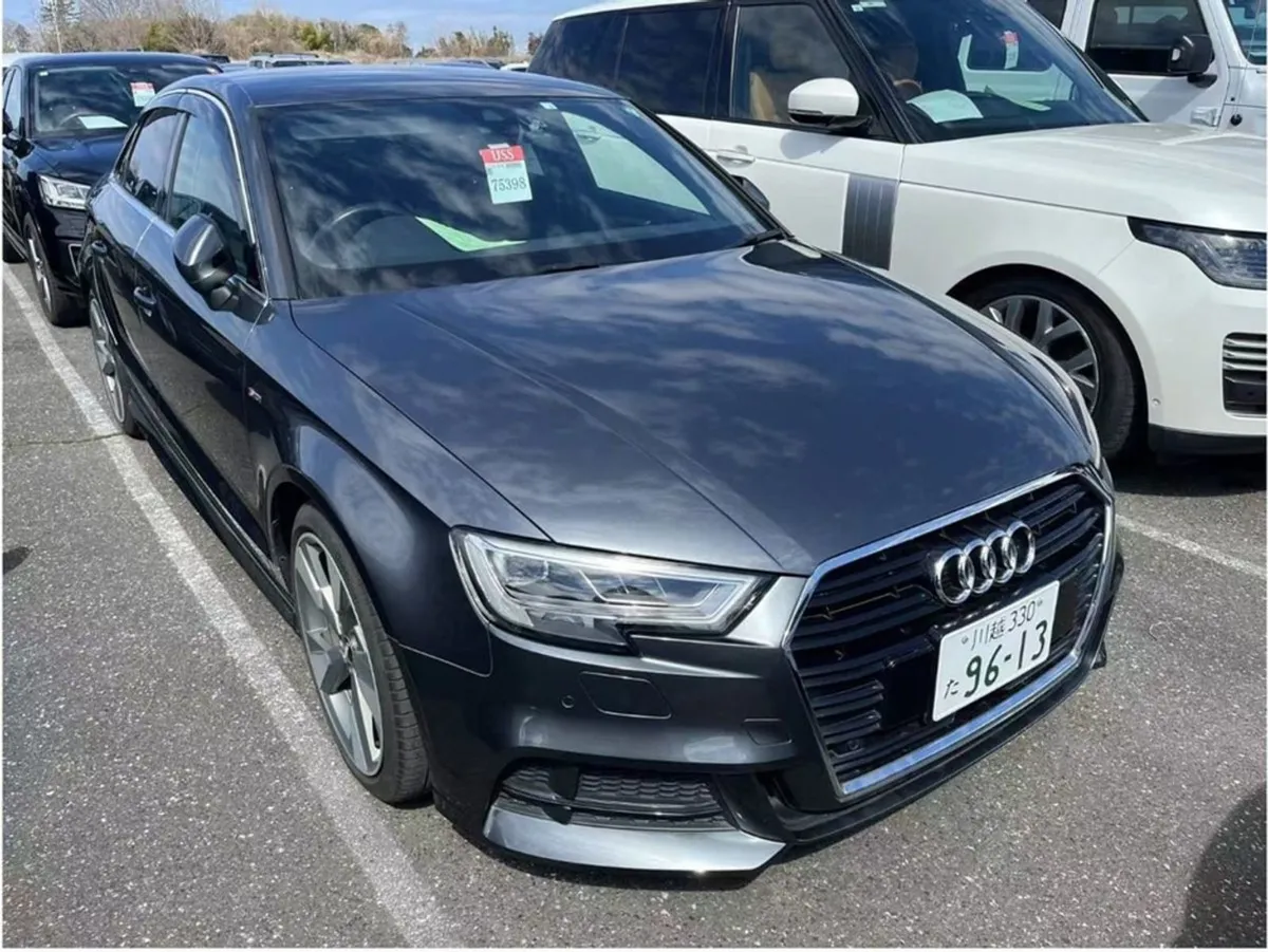 Audi A3 1.4 Tfsi  S-line Auto // Low Mileage