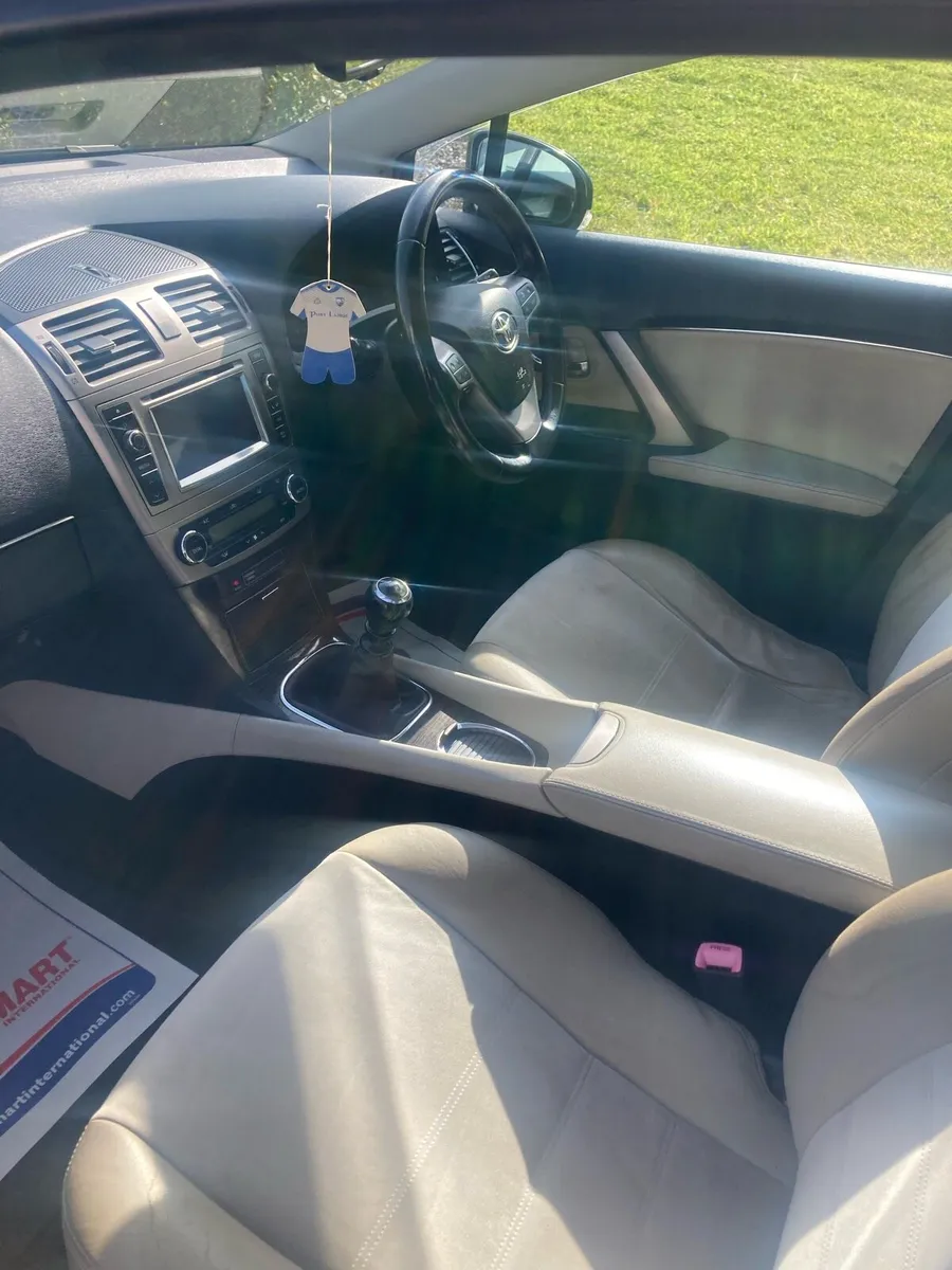 Toyota Avensis Luna 2L Diesel - Image 3