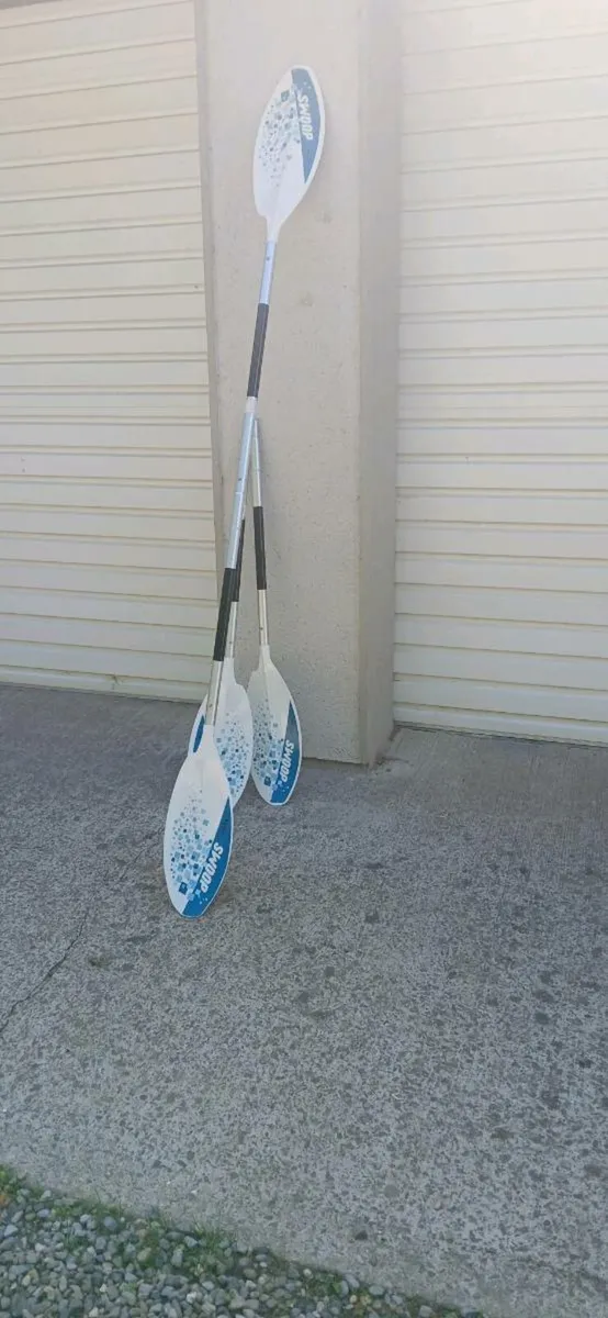 Kayaking paddles - Image 2