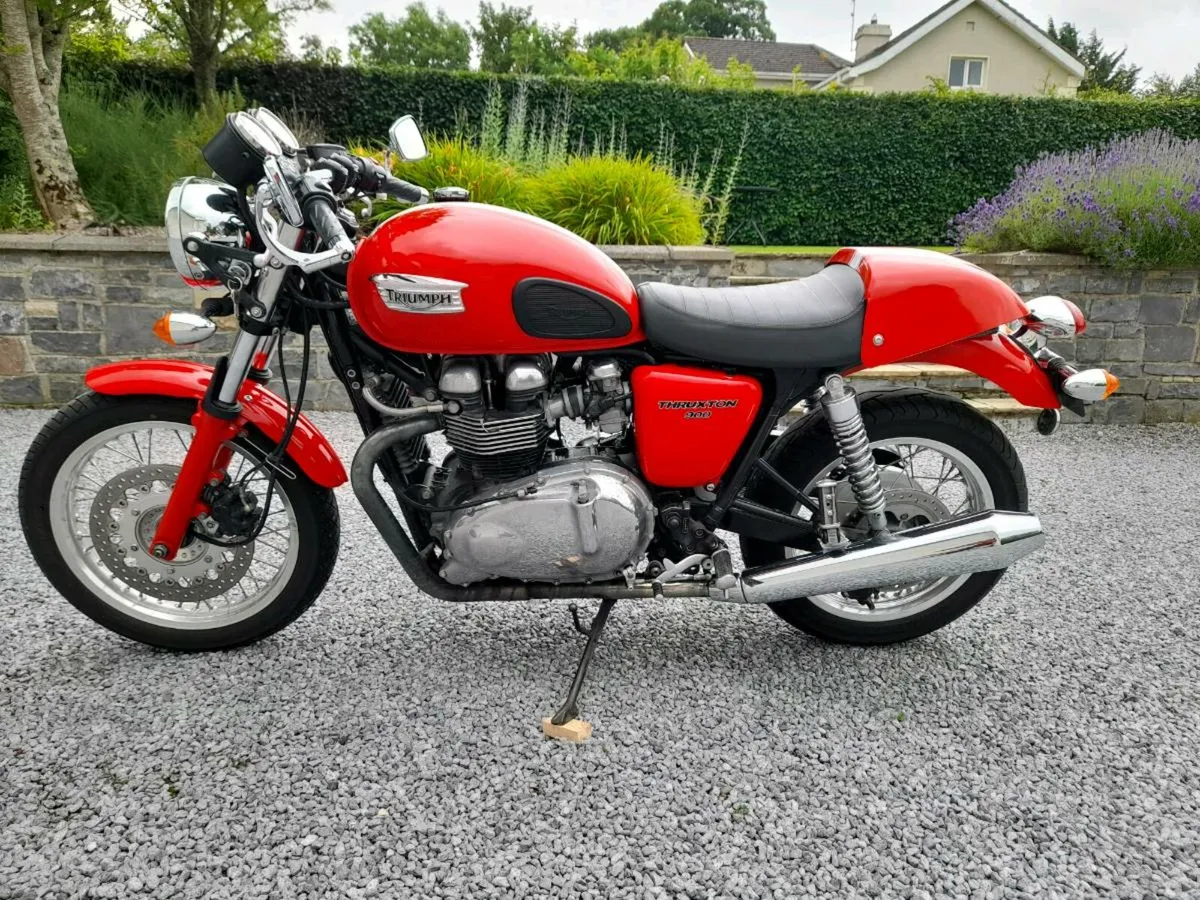 Triumph Thruxton - Image 2