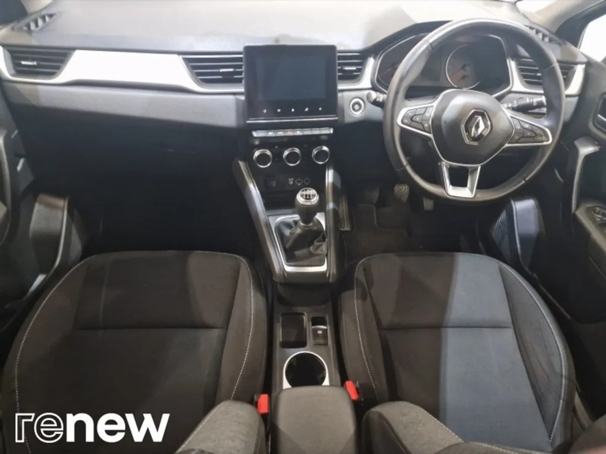 Renault Captur TCe 100 Iconic - Image 3