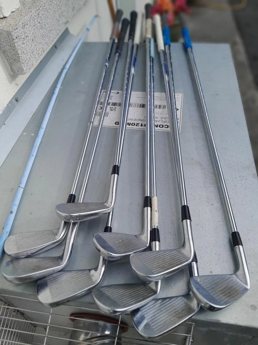 set of titleist AP2 716 irons - Image 1