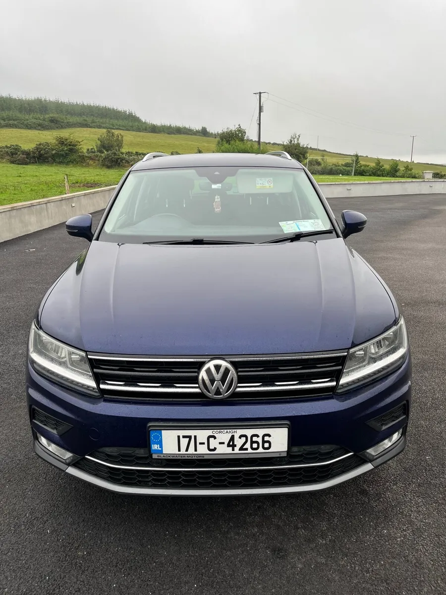 Volkswagen Tiguan 2017 - Image 2