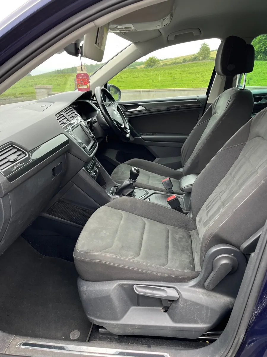 Volkswagen Tiguan 2017 - Image 4