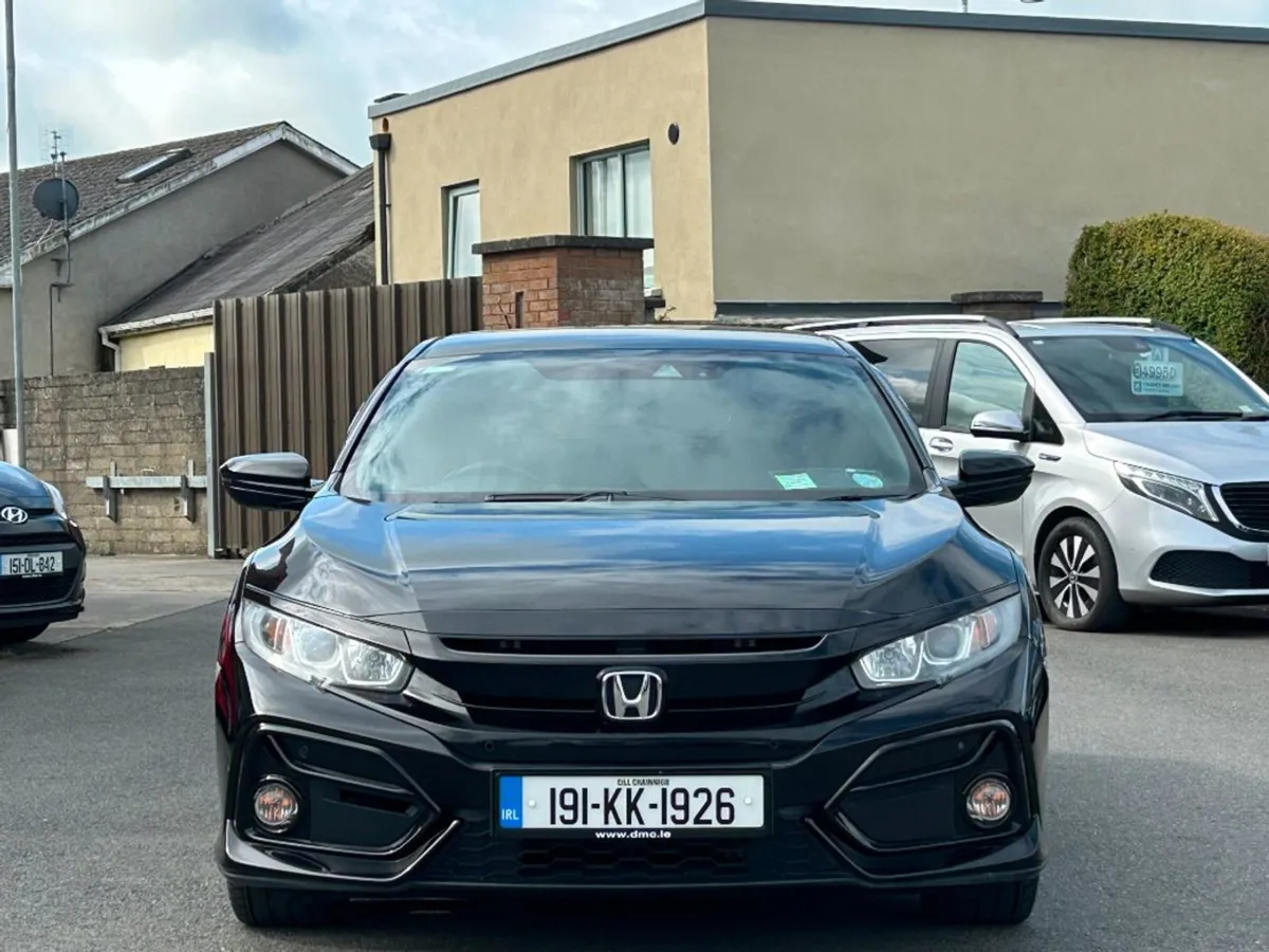 Honda Civic 5DR 1.6 I-dtec Smart Plus  low Kms - Image 2