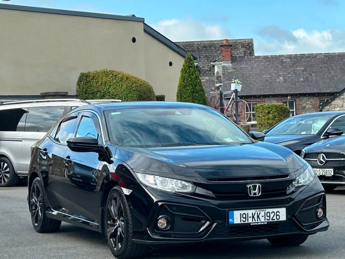Honda Civic 5DR 1.6 I-dtec Smart Plus  low Kms - Image 3