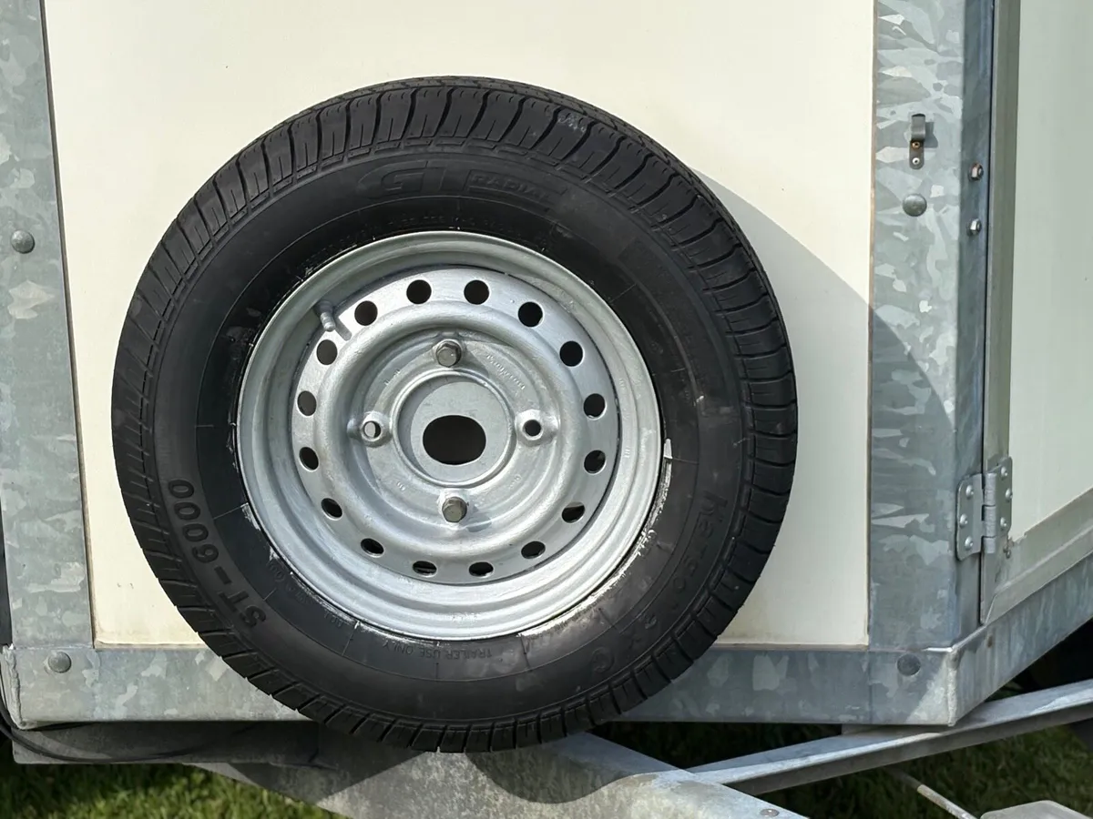 Ifor williams 10x5 box trailer - Image 4