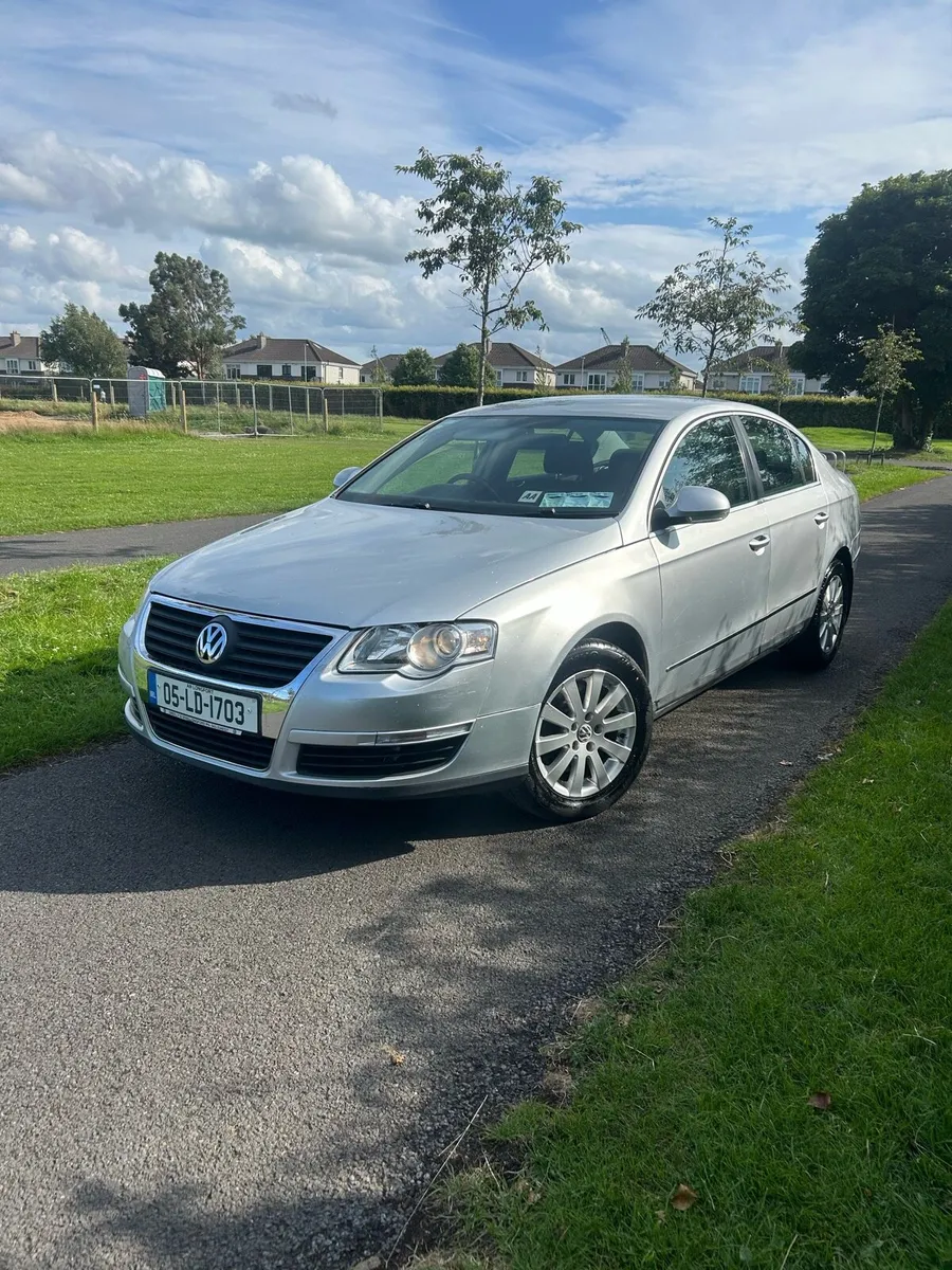 Vw Passat ONLY 125k kms** AUTOMATIC - Image 2