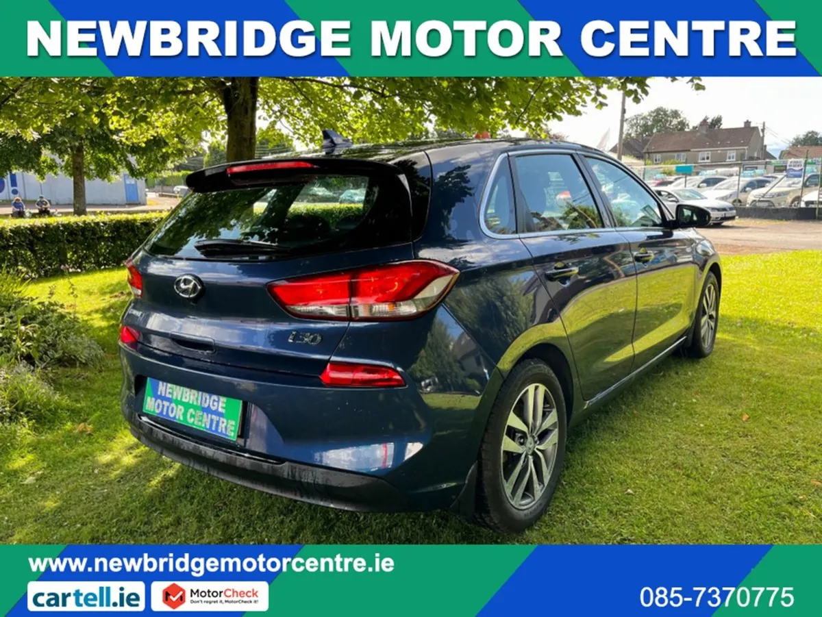 Hyundai i30 I 30 Deluxe Plus 5DR - Image 3