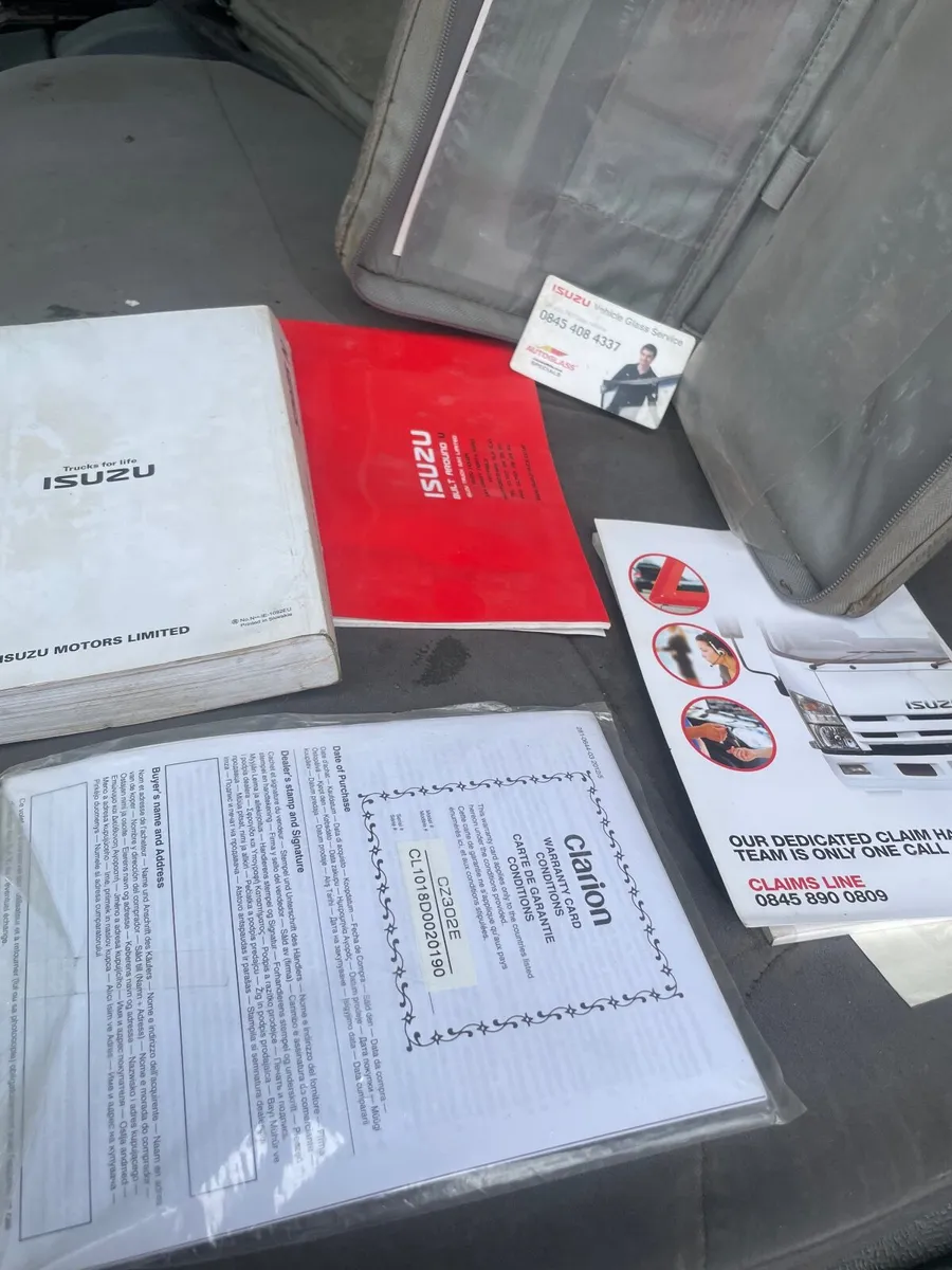 Isuzu Forward 2014 - Image 2