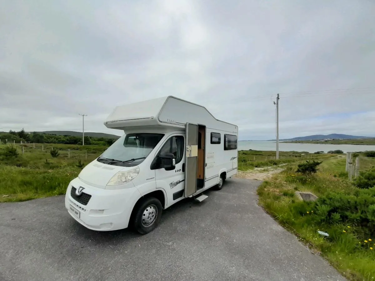 MOTORHOME - Image 1