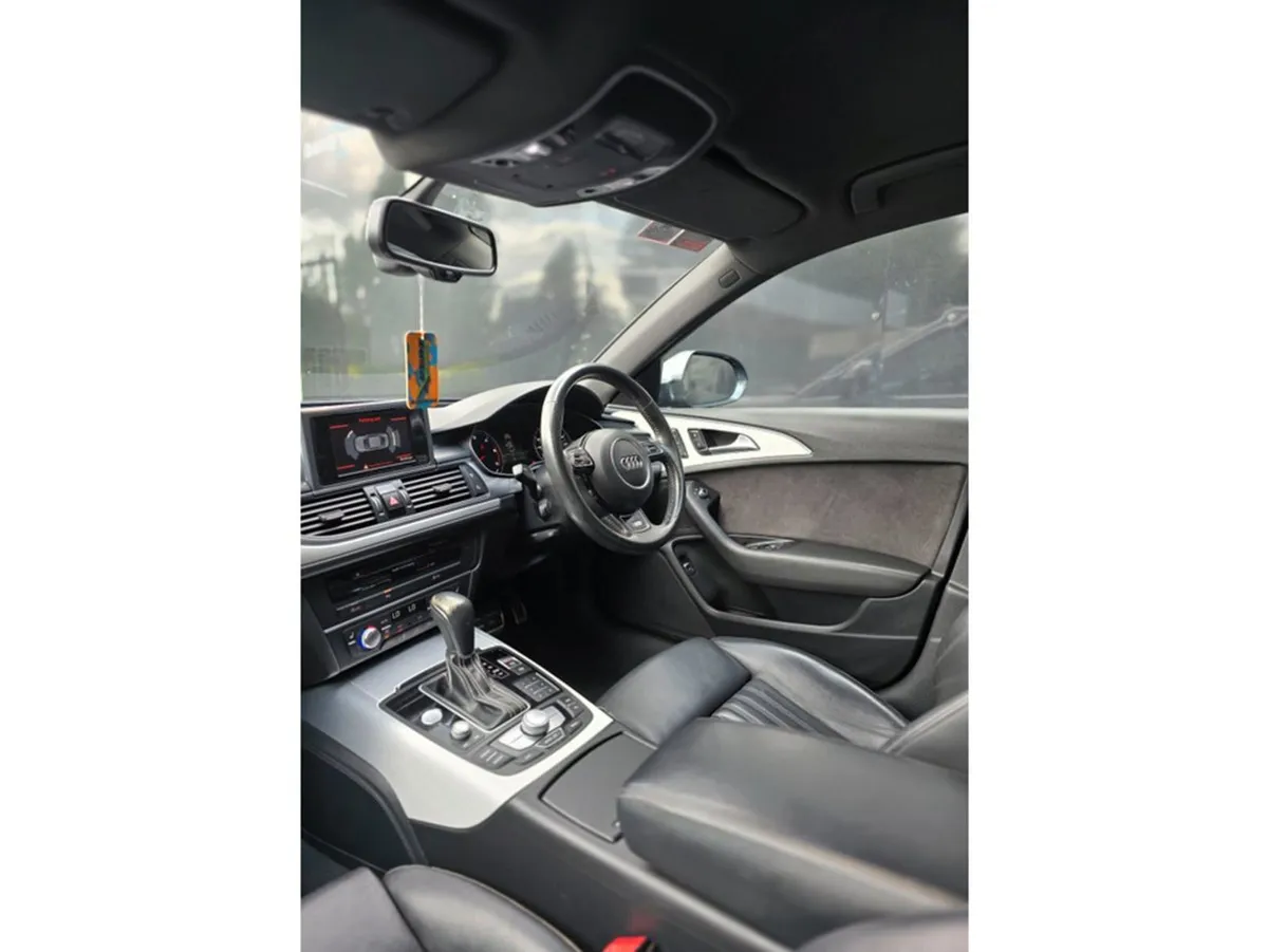 Audi A6 2.0 TDI S Line Ultra Auto - Image 3