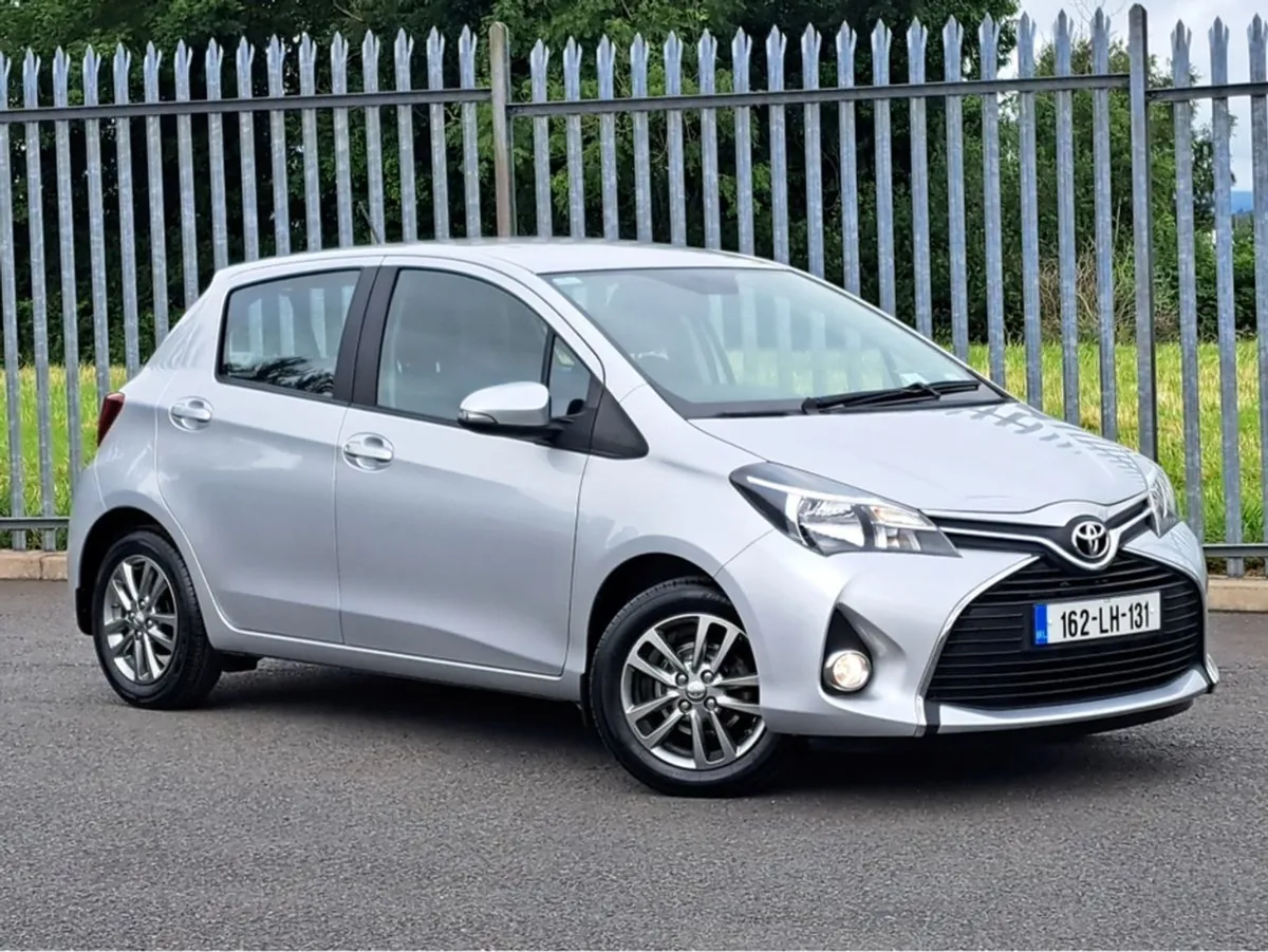 Toyota Yaris 1.0 Luna 70bhp  1 Owner only 26500KM - Image 1