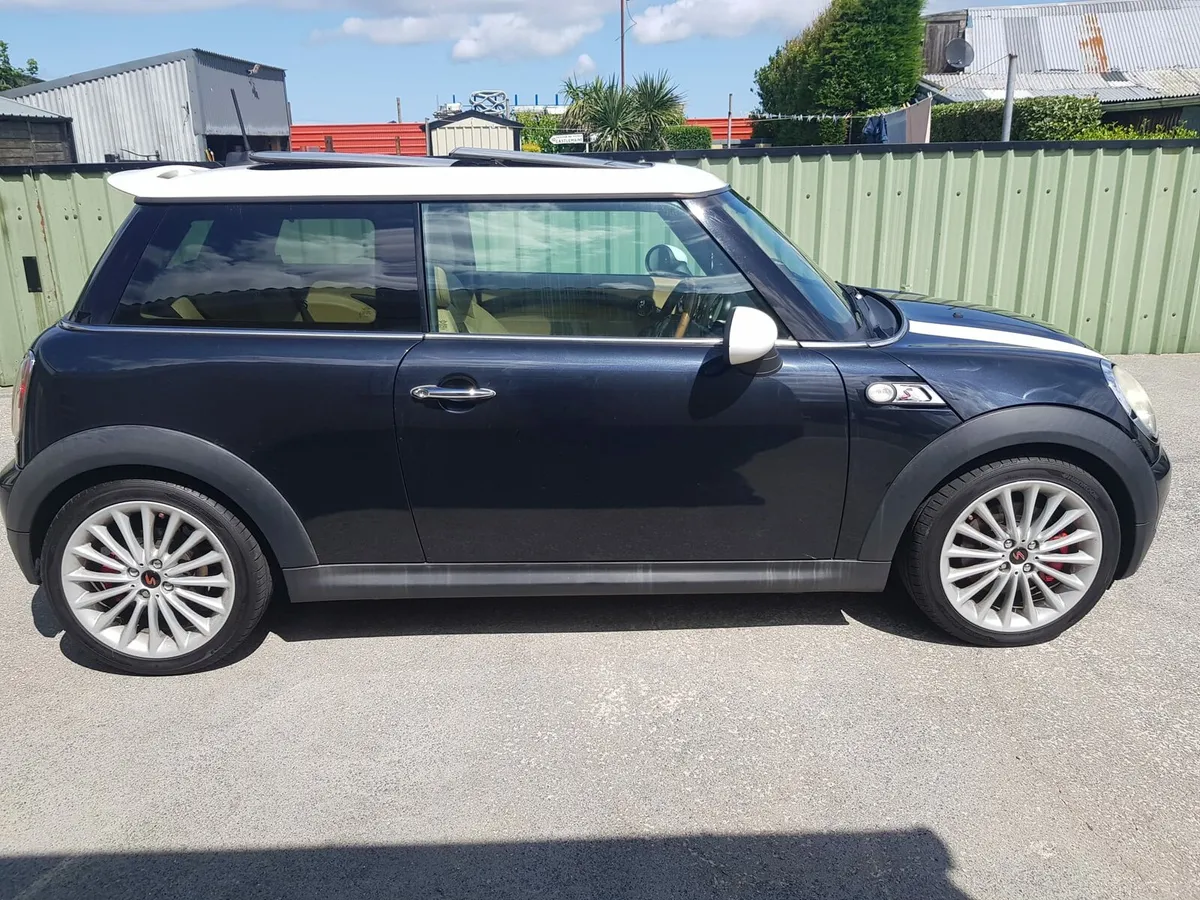 Mini Cooper S - Image 2
