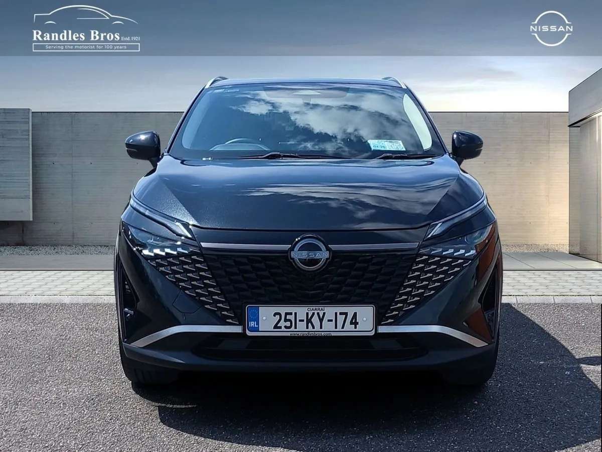 Nissan QASHQAI 1.3 PET Mild Hybrid SV Premium - Image 4