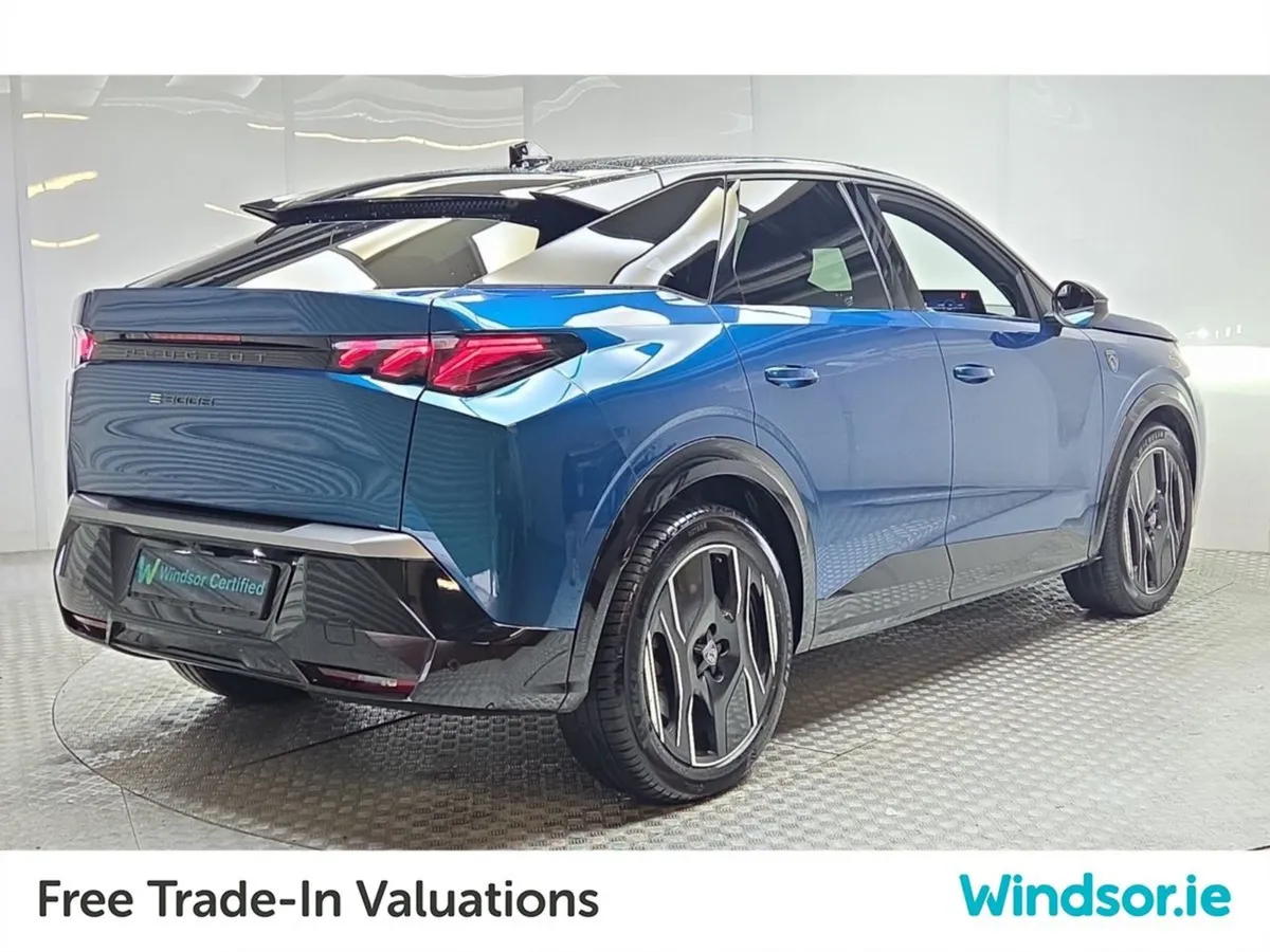 Peugeot 3008 GT EV Electric 73kwh Auto - Image 3