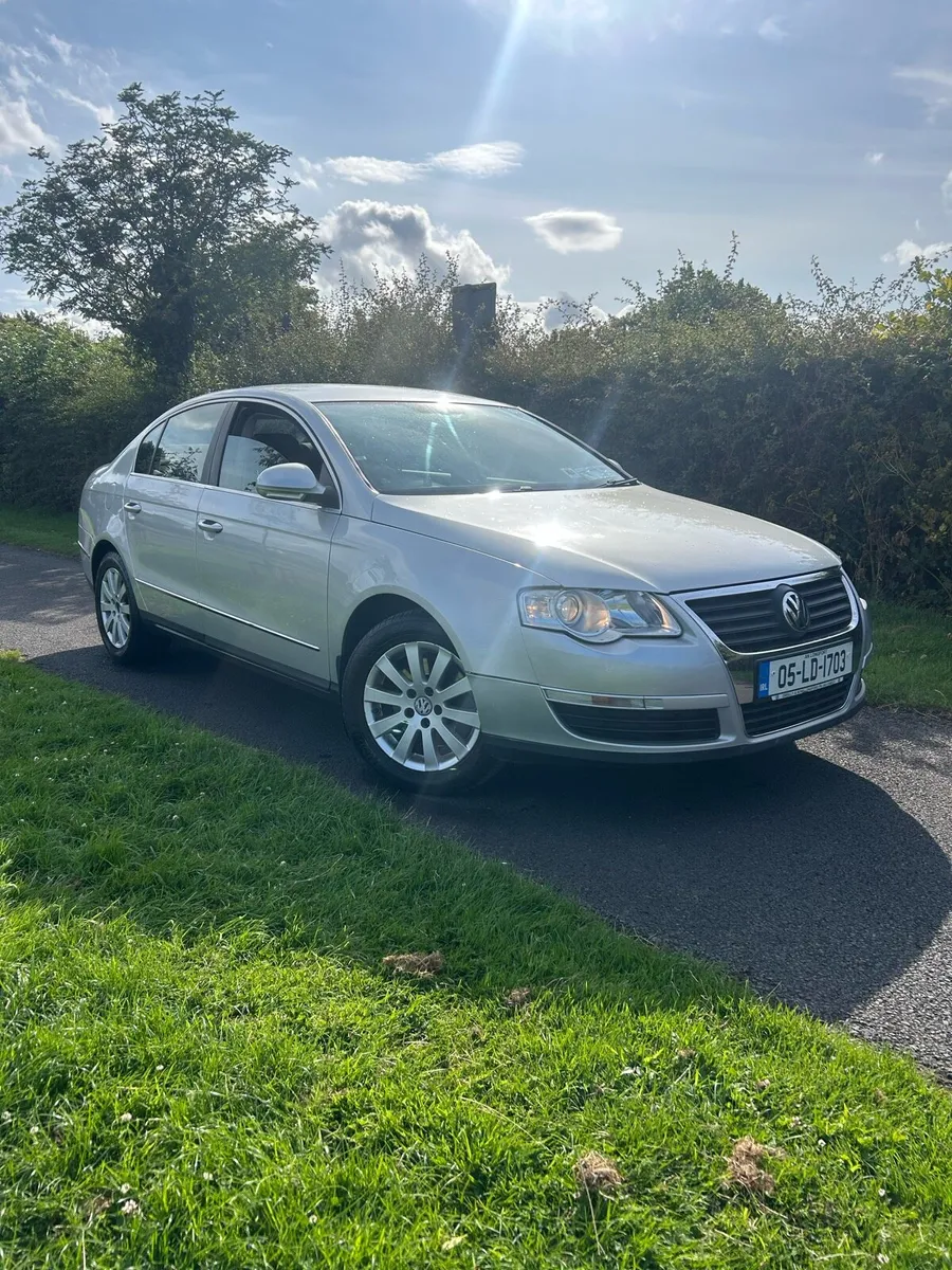 Vw Passat ONLY 125k kms** AUTOMATIC - Image 1
