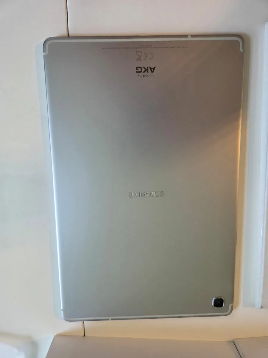 Samsung Tab S5e 128GB - Image 2