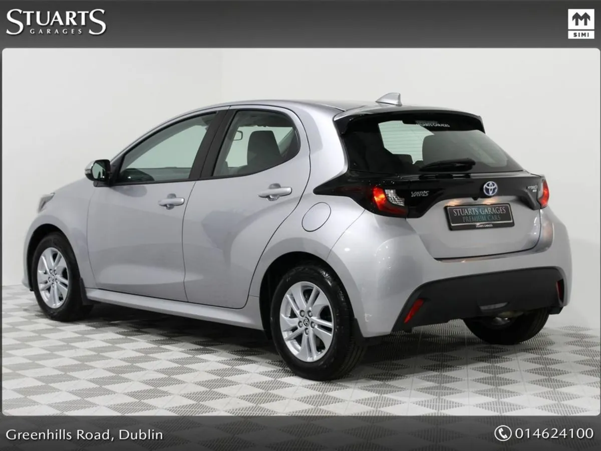Toyota Yaris Hybrid Luna 4DR Auto 15alloy Wheels - Image 2