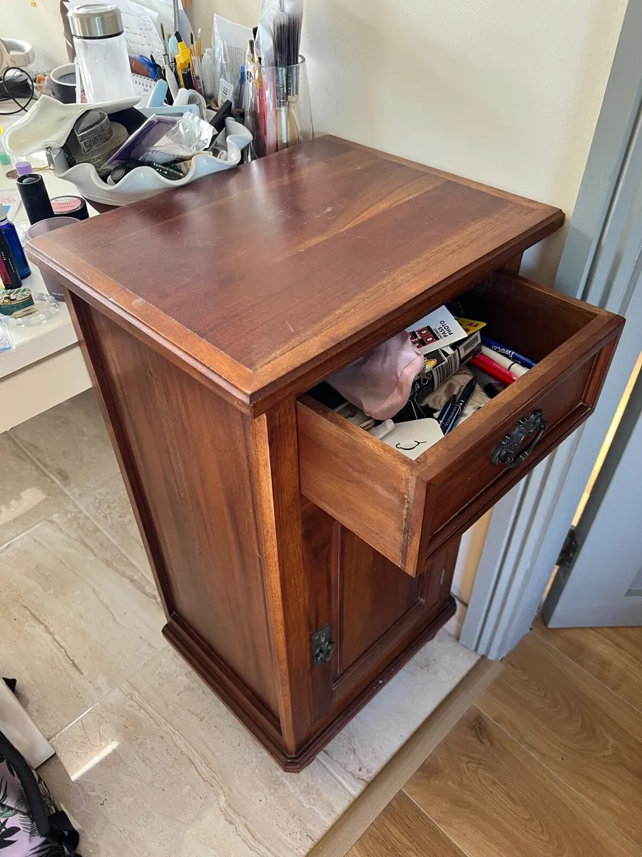 Cabinet / wooden locker - Image 3