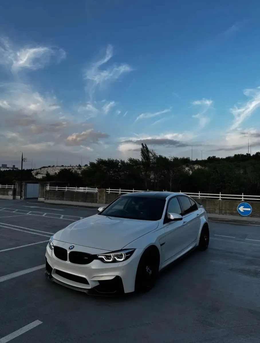 2017 BMW F80 M3 COMPETITION - Image 4