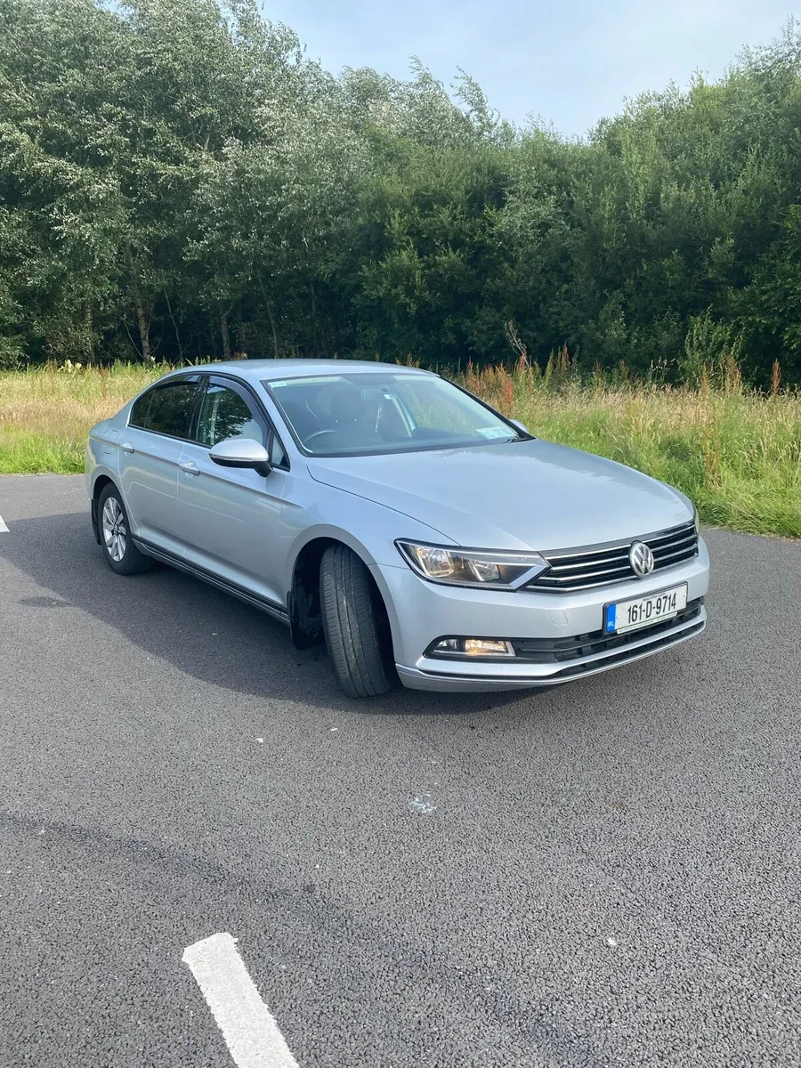Volkswagen Passat 161 - Image 2