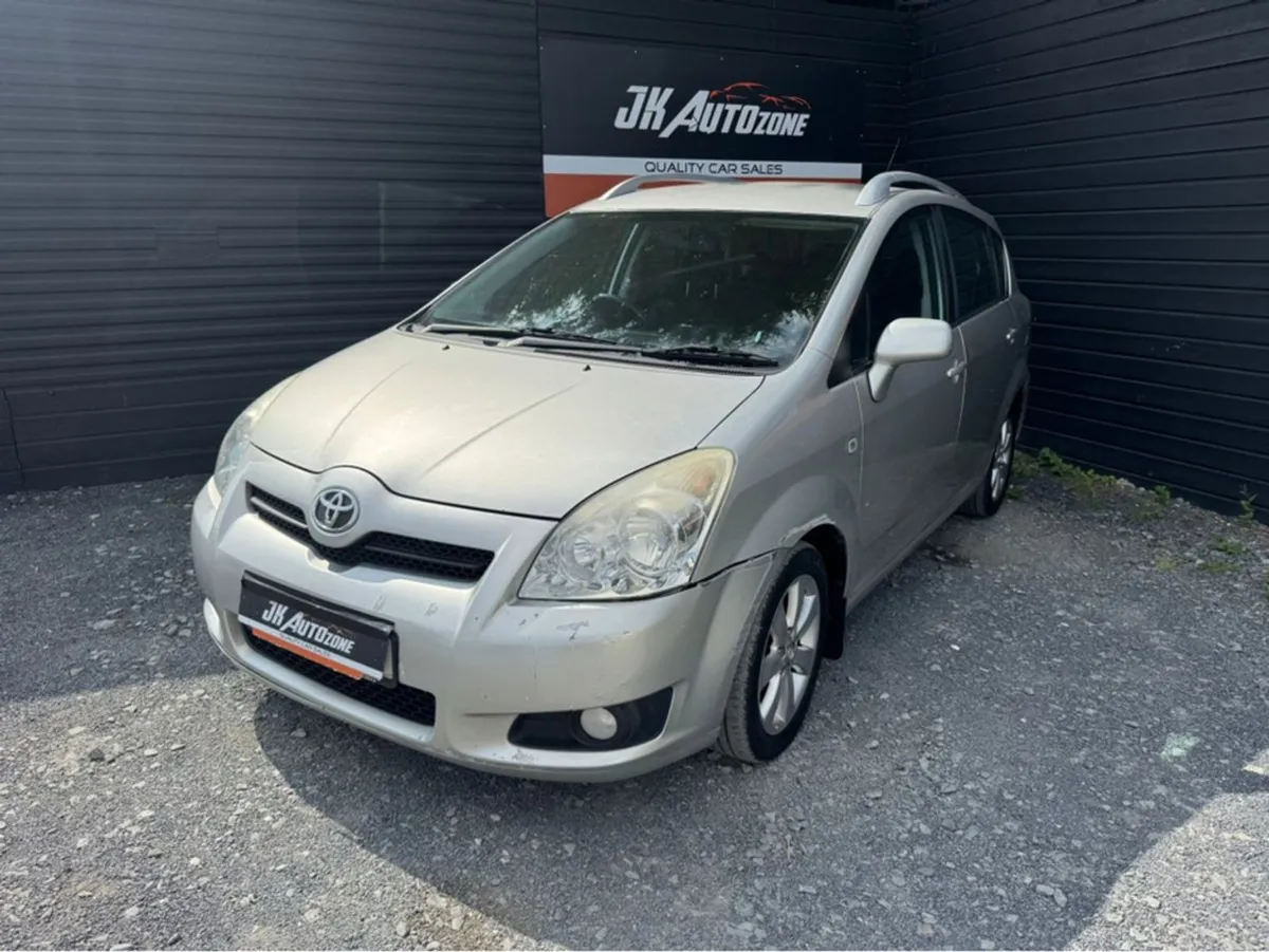 Toyota Corolla Verso Verso 1.6 Luna 7 Seater - Image 3