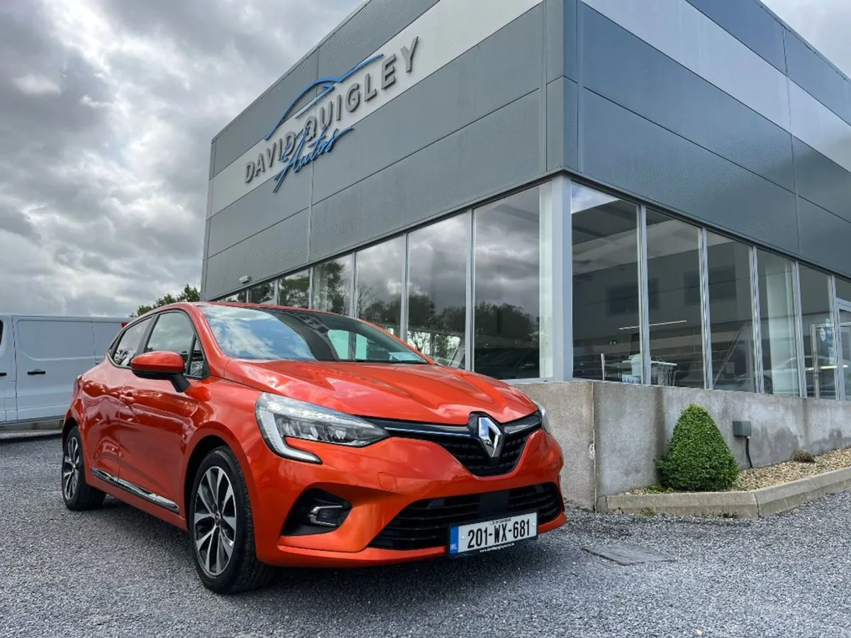 Renault Clio Iconic TCE 100 My19 5DR - Image 2