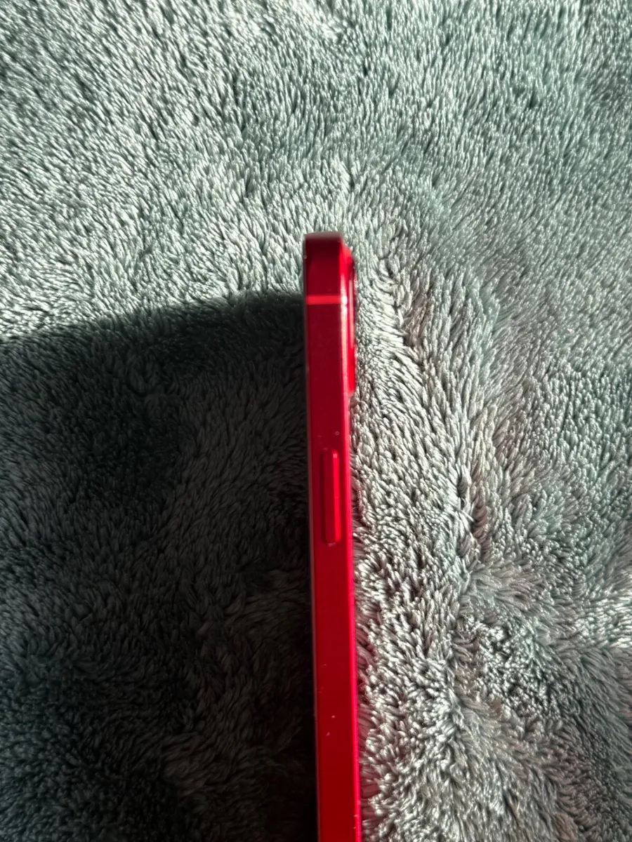 iPhone 13 Red - Image 3