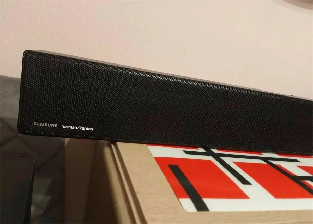 Samsung Harman Kardon HW-Q60R Soundbar - Image 2