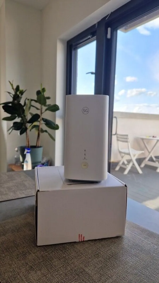 5G modem - Image 1