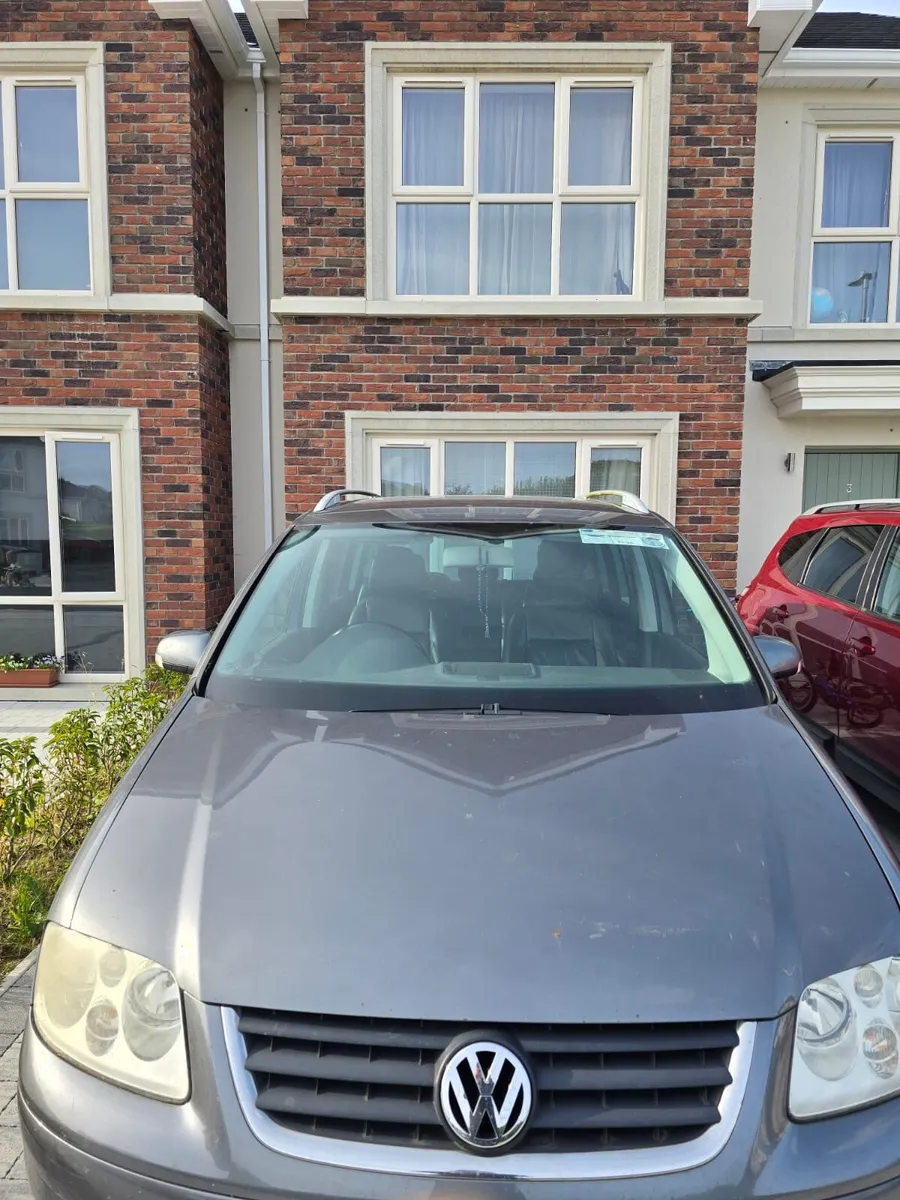 VW 2005 Touran 2.0TDI - Image 1