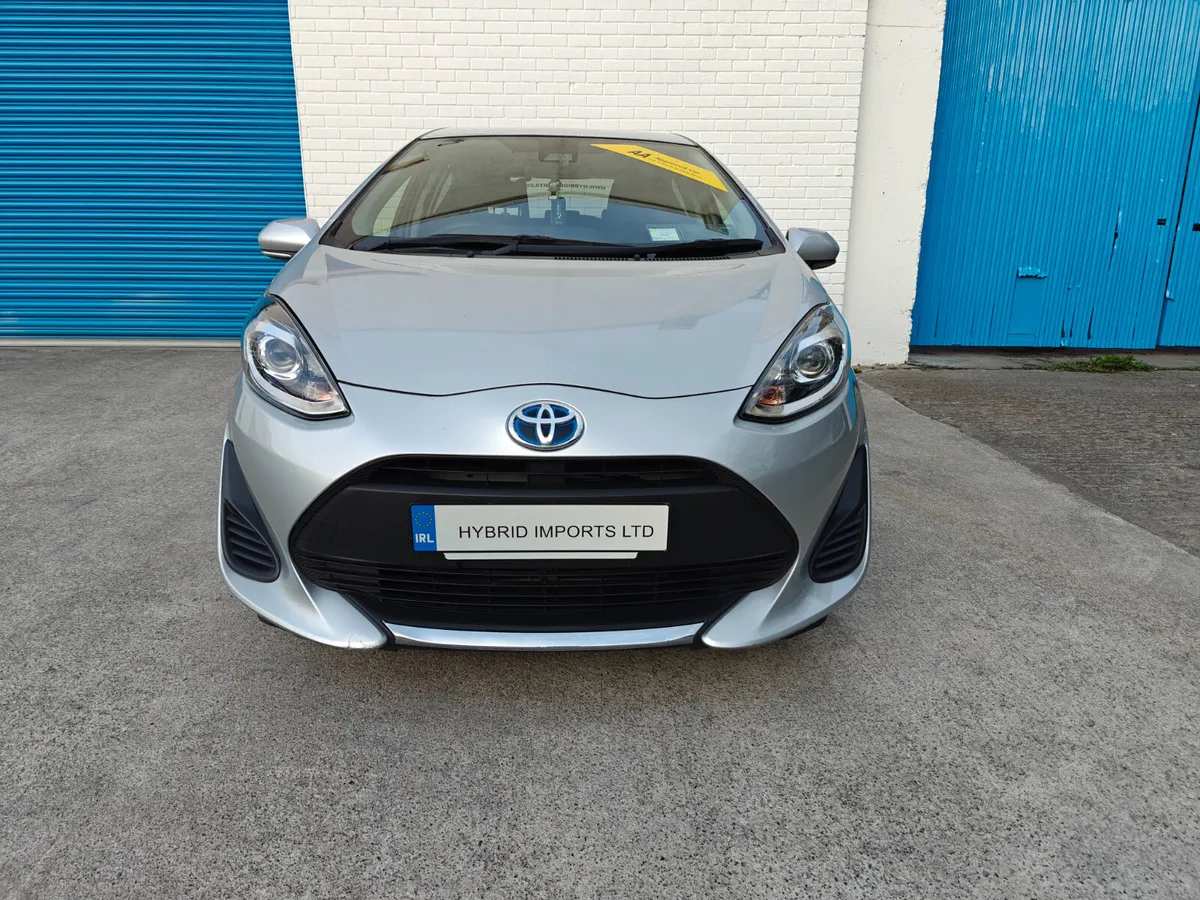 2020 TOYOTA AQUA SELF CHARGING HYBRID - Image 2