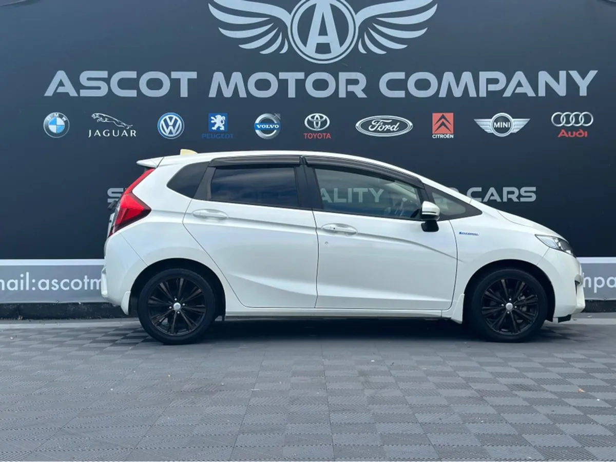 Honda Fit Auto - Image 4