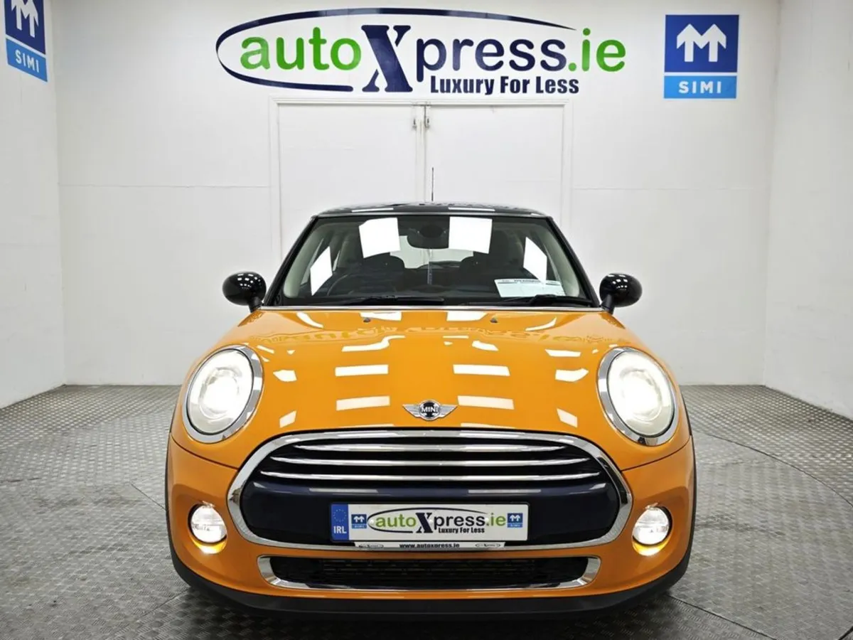 MINI Cooper D 1.5 Automatic - Image 3