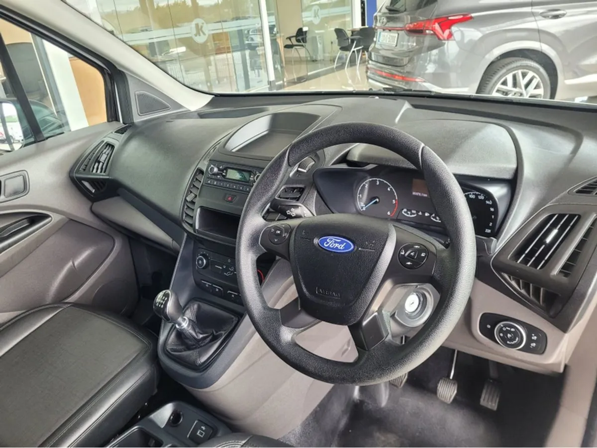 Ford Transit Connect 1.5 TD T6.2 M6 FWD 3DR - Image 4