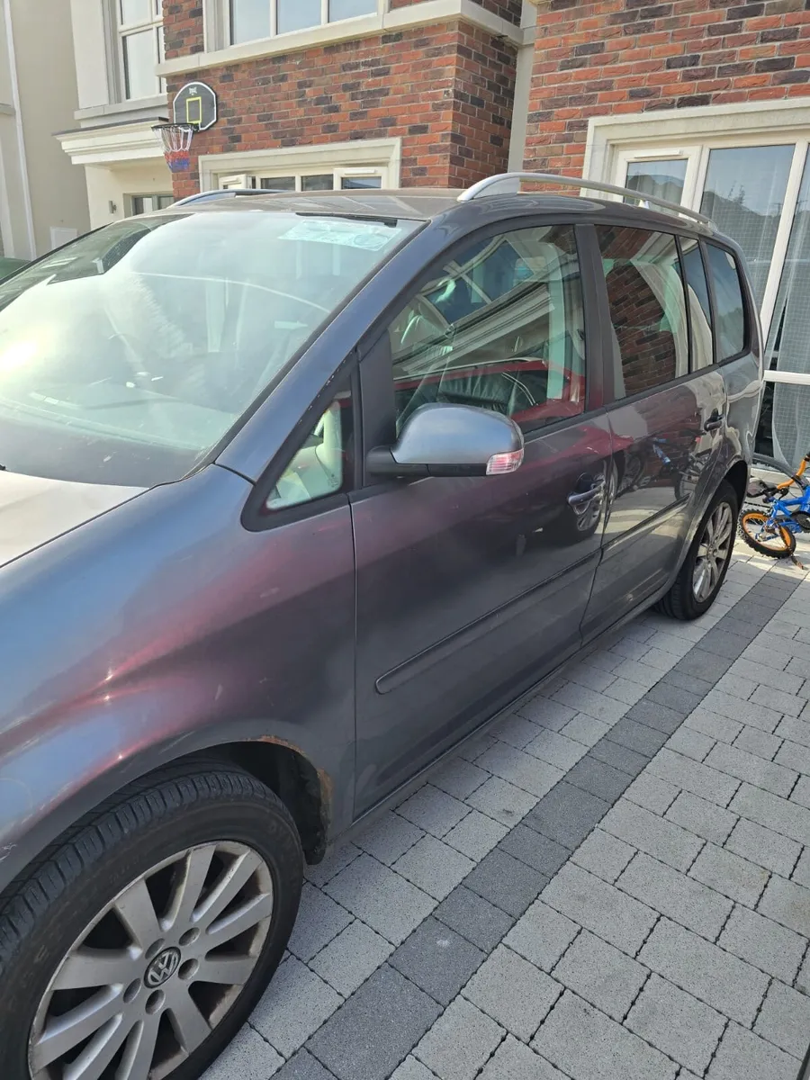 VW 2005 Touran 2.0TDI - Image 2