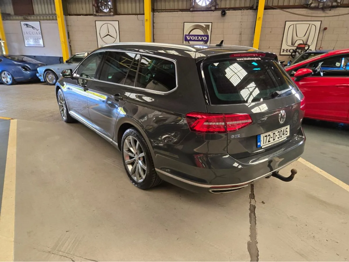 Volkswagen Passat 1.4 TSI GTE Advance 5DR Auto// - Image 2