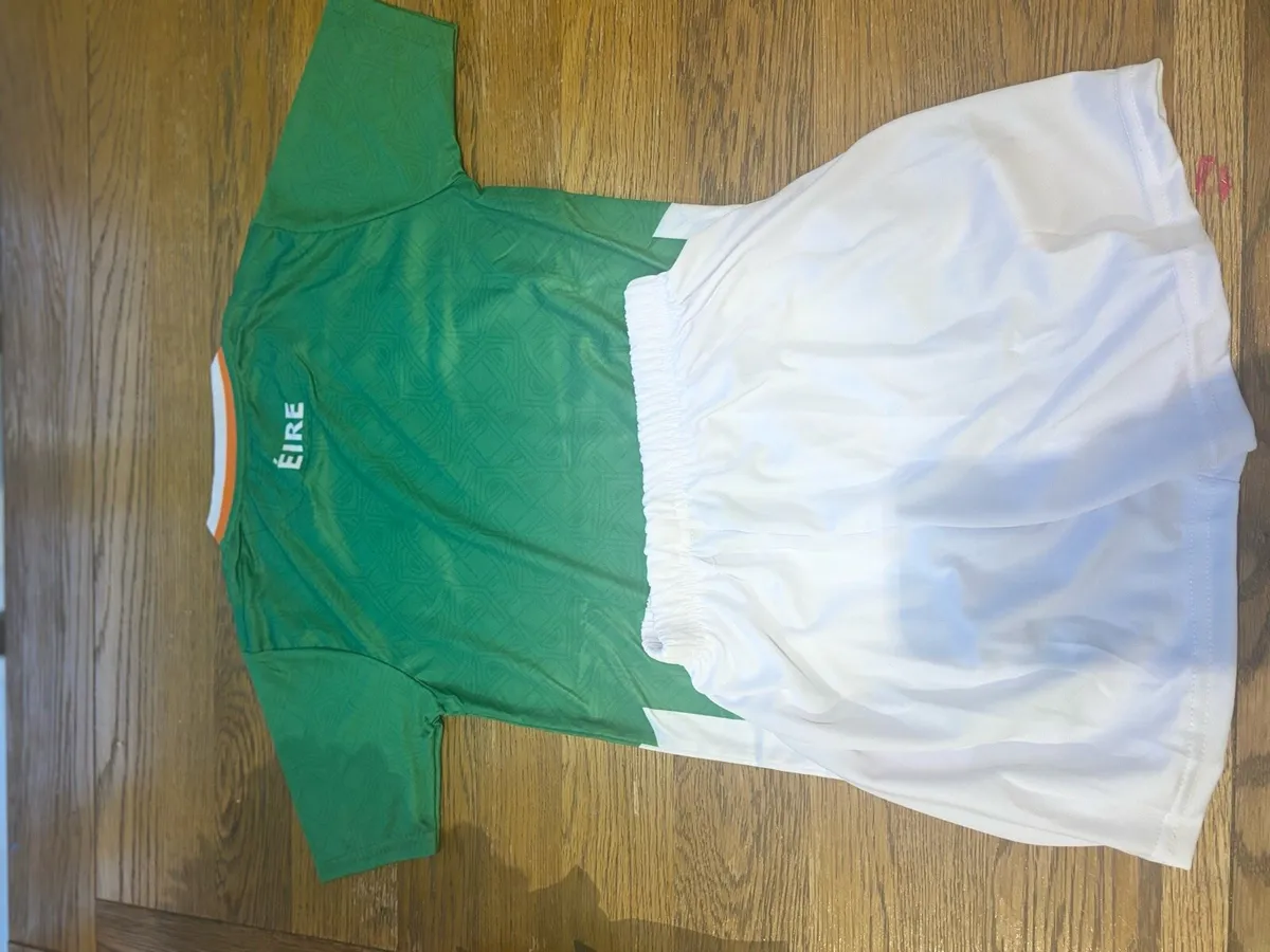 Ireland Football kit - Image 4