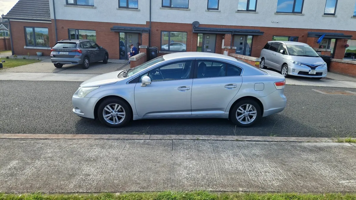 09 Toyota avensis 2ltr d4d New Nct - Image 4