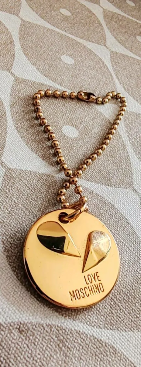 Goldtone MOSCHINO Key chain - Image 2